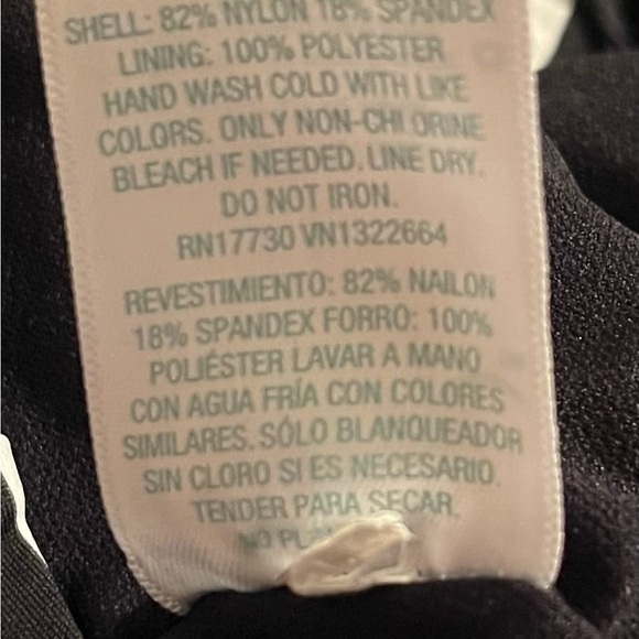 Kona Sol Black & White Stripe Racerback Tankini – Size L - Picture 6 of 6